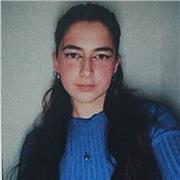Profesora de ESO o de primaria, podría ofrecer clases particulares tanto de inglés a nivel casi de B1, o incluso de Griego o Latín
